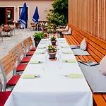 Linden & Wildkraeuterhotel 3*