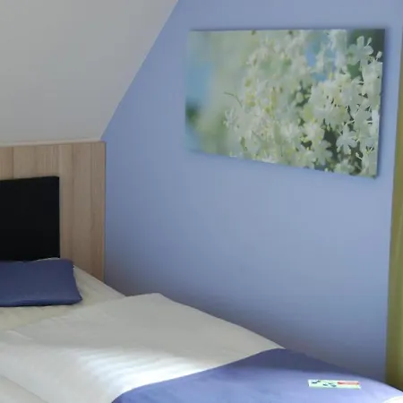 Gæstehus Gasthof Linden & Wildkrauterhotel 3*