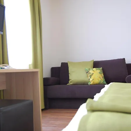 Linden & Wildkraeuterhotel