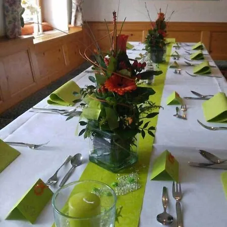 Gasthof Linden & Wildkrauterhotel Gæstehus