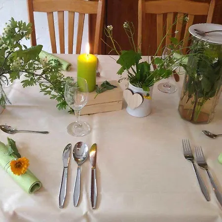 Linden & Wildkraeuterhotel 3*